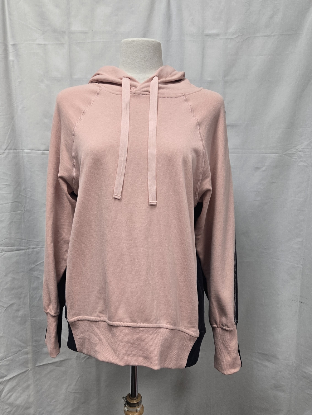 Coco + Carmen Dual Color Hooded Pullover
